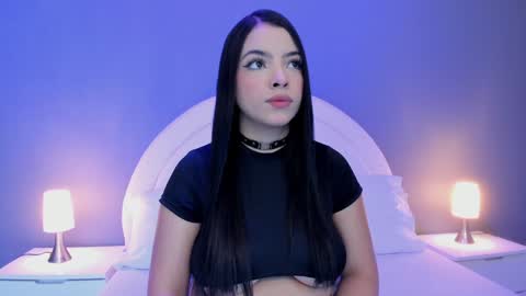 Snapshot of eva_bigboobs_ chatting on January 2025 11:37:01 AM EVA online show from January 2025 11:37:01 AM