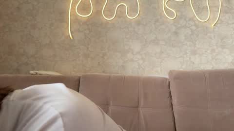 Eva Calvin online show from March 2026 05:21:02 AM