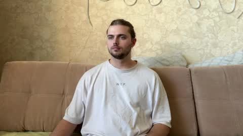 Eva Calvin online show from March 2026 04:24:02 AM