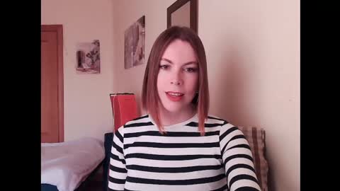 Snapshot of eva_cutesmile chatting on May 2026 02:45:01 PM Eva online show from May 2026 02:45:01 PM
