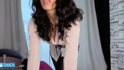 eva delight online show from April 2026 12:09:02 PM