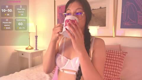 Snapshot of eva_depp chatting on March 2025 01:28:01 PM Evaa Depp online show from March 2025 01:28:01 PM