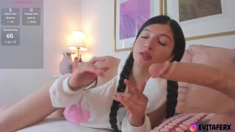 Evaa Depp online show from September 2025 01:57:02 PM