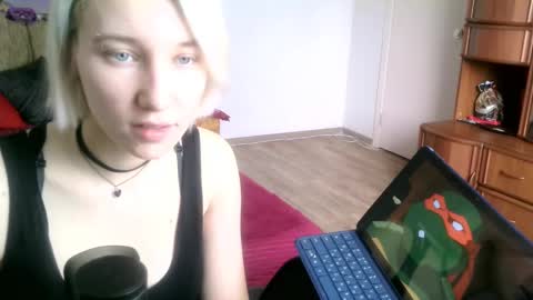 Snapshot of eva_forrest chatting on January 2025 10:11:01 AM eva_forrest online show from January 2025 10:11:01 AM