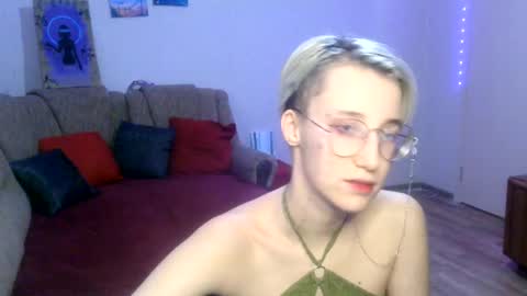 Snapshot of eva_forrest chatting on March 2025 07:15:02 PM eva_forrest online show from March 2025 07:15:02 PM