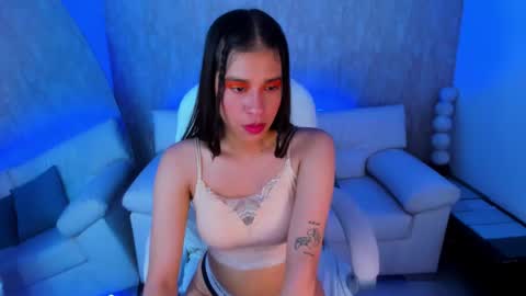 eva_hells online show from September 2025 08:03:01 PM