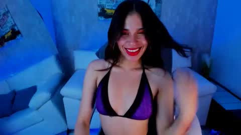 eva_hells online show from October 2025 08:27:02 PM