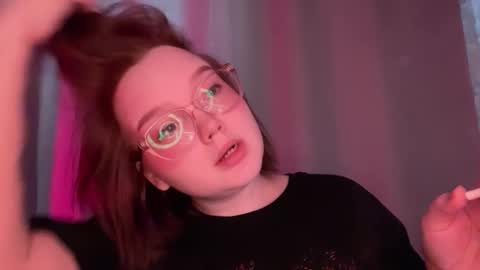 eva_kittenn online show from November 2025 10:50:02 AM