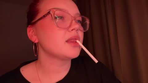 eva_kittenn online show from May 2026 09:56:02 PM