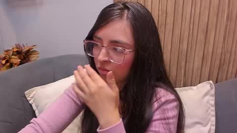 Angelinne online show from December 2024 03:33:02 AM