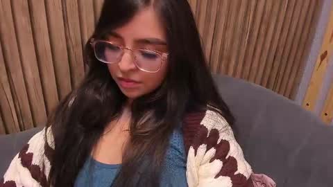 Angelinne online show from January 2025 09:55:01 AM