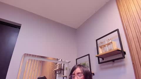 Angelinne online show from February 2025 12:57:02 PM