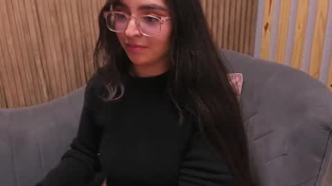 Angelinne online show from February 2025 09:13:02 AM