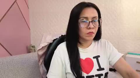 Snapshot of eva_mermaid chatting on June 2026 03:05:02 PM Eva online show from June 2026 03:05:02 PM