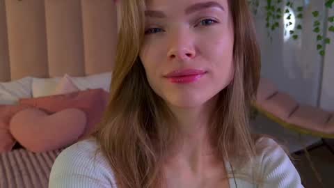 Snapshot of eva_natsumi chatting on December 2024 05:20:01 AM Eva online show from December 2024 05:20:01 AM