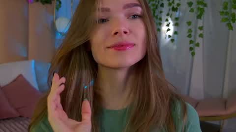 Snapshot of eva_natsumi chatting on December 2024 05:15:01 AM Eva online show from December 2024 05:15:01 AM