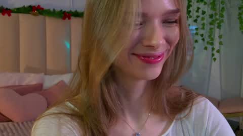 Snapshot of eva_natsumi chatting on December 2024 05:34:01 AM Eva online show from December 2024 05:34:01 AM
