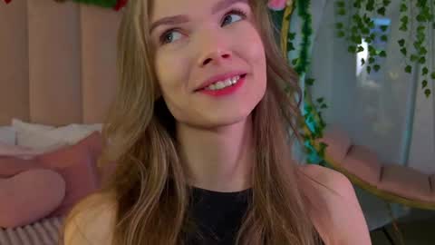 Snapshot of eva_natsumi chatting on December 2024 06:22:02 AM Eva online show from December 2024 06:22:02 AM