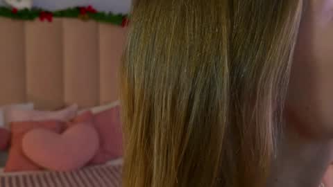 Snapshot of eva_natsumi chatting on December 2024 05:44:01 AM Eva online show from December 2024 05:44:01 AM