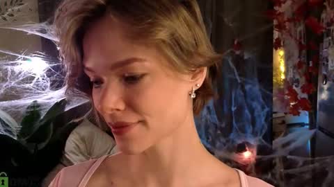 Eva online show from October 2025 04:53:02 PM