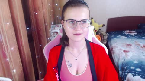 Snapshot of eva_orchid chatting on December 2024 10:30:01 PM Eva online show from December 2024 10:30:01 PM