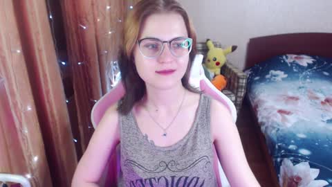 Snapshot of eva_orchid chatting on December 2024 10:02:02 PM Eva online show from December 2024 10:02:02 PM