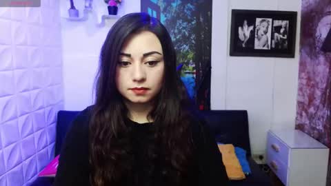 Eva online show from November 2025 02:39:02 PM