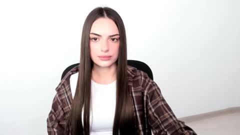Snapshot of eva_rossee_ chatting on January 2025 03:22:01 PM Eva online show from January 2025 03:22:01 PM