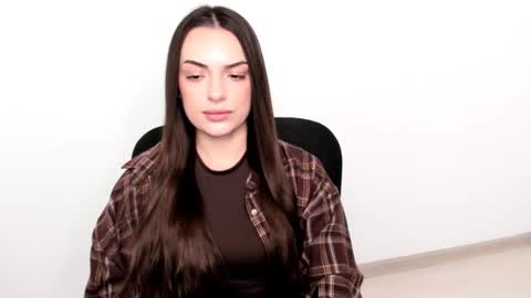 Snapshot of eva_rossee_ chatting on January 2025 07:20:01 PM Eva online show from January 2025 07:20:01 PM