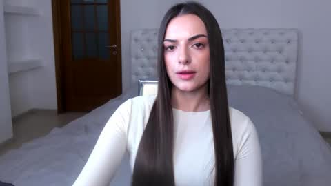 Snapshot of eva_rossee_ chatting on January 2025 04:30:01 PM Eva online show from January 2025 04:30:01 PM