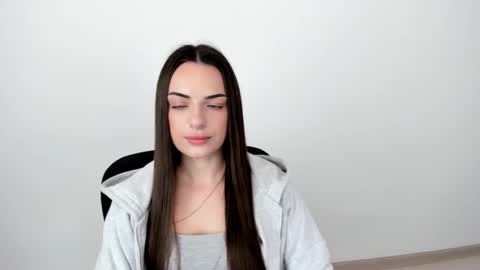Snapshot of eva_rossee_ chatting on February 2025 10:36:02 AM Eva online show from February 2025 10:36:02 AM