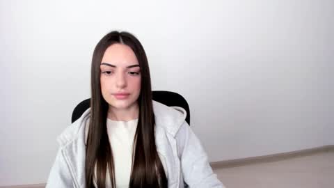 Snapshot of eva_rossee_ chatting on March 2025 02:10:02 PM Eva online show from March 2025 02:10:02 PM