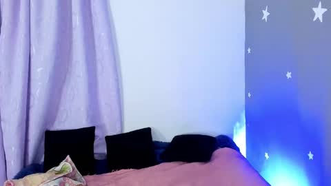 Snapshot of eva_sanderslee chatting on December 2024 06:01:02 AM Eva online show from December 2024 06:01:02 AM