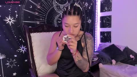 Snapshot of eva_sanderslee chatting on September 2025 06:17:01 AM Eva online show from September 2025 06:17:01 AM