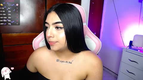 Eva  online show from December 2024 09:50:01 PM
