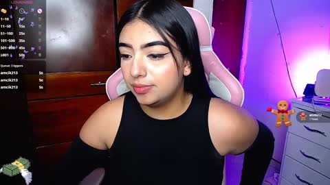 Eva  online show from December 2024 07:48:02 PM