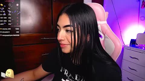 Eva  online show from February 2025 11:56:02 PM