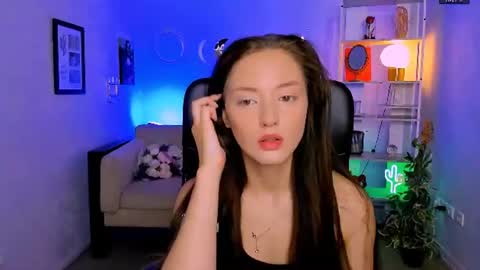 Snapshot of eva_smiith_ chatting on June 2026 05:37:01 AM Eva online show from June 2026 05:37:01 AM