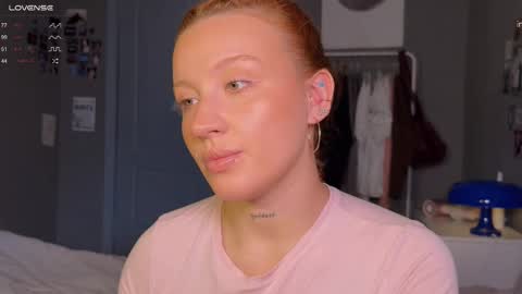 eva_swag online show from October 2025 09:33:01 AM