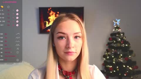 Snapshot of eva_vex chatting on January 2025 12:50:02 PM Hello Im Eva online show from January 2025 12:50:02 PM
