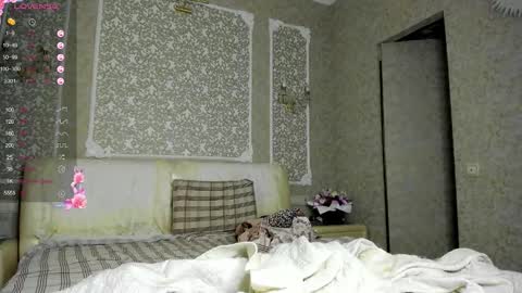 Eva online show from December 2025 10:44:02 AM