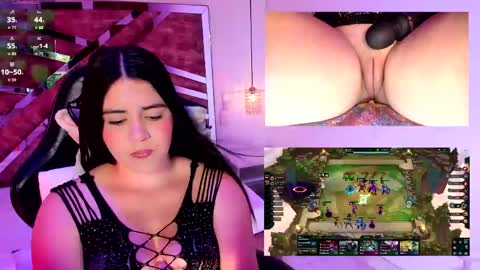 EvaBloom online show from May 2026 09:13:01 PM