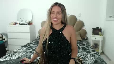 Snapshot of evabomb chatting on September 2025 09:26:01 PM EvaBomb online show from September 2025 09:26:01 PM