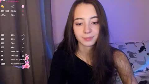 evabradly online show from November 2025 07:16:02 PM