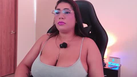 Jenny Carters online show from July 2026 07:28:02 PM