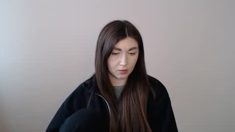 Evachaturbatte online show from April 2026 01:41:01 PM