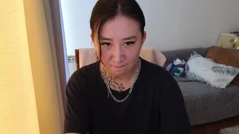 Snapshot of evadior chatting on September 2025 06:01:02 AM Eva online show from September 2025 06:01:02 AM