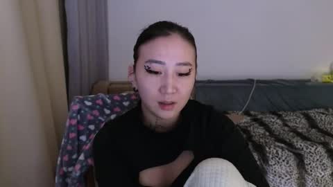 Snapshot of evadior chatting on October 2025 06:51:01 PM Eva online show from October 2025 06:51:01 PM