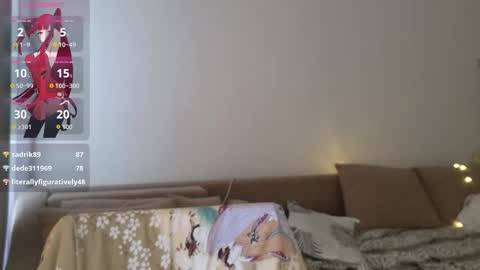 Snapshot of evadior chatting on November 2025 10:17:01 AM Eva online show from November 2025 10:17:01 AM