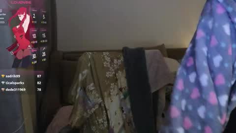 Snapshot of evadior chatting on November 2025 03:13:02 PM Eva online show from November 2025 03:13:02 PM